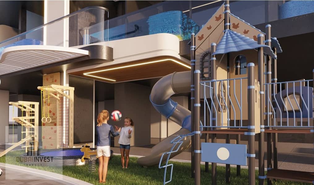 Elegant Studio with Scenic Lake Views | Prime Location