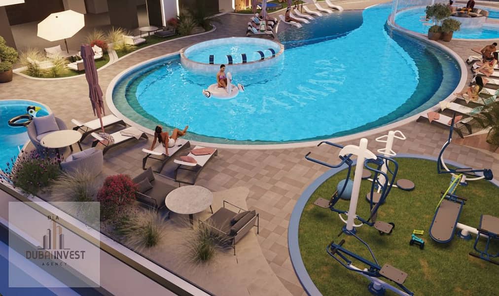 Elegant Studio with Scenic Lake Views | Prime Location