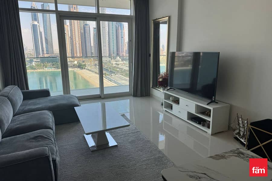 Luxury Living I Fully Furnished Available Med Dec - Image 19