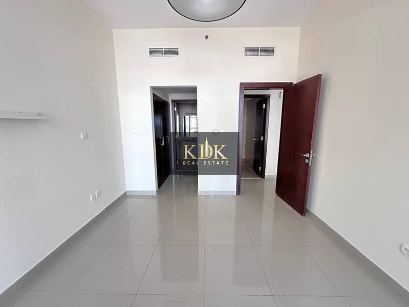 Modern Spacious | Chiller-free | Infinity Pool With Amazing Golf View