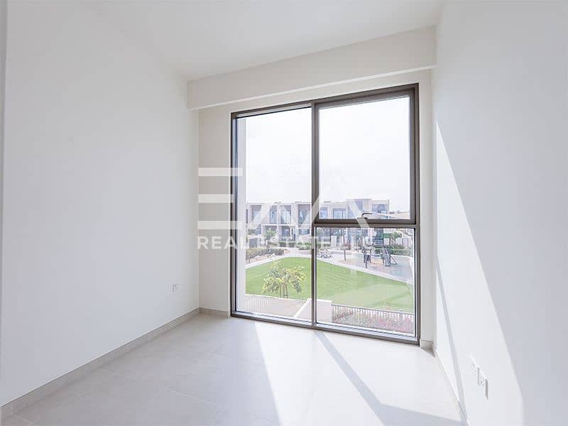 On the Park I Multiple Cheques I Ready to Move in - Image 12