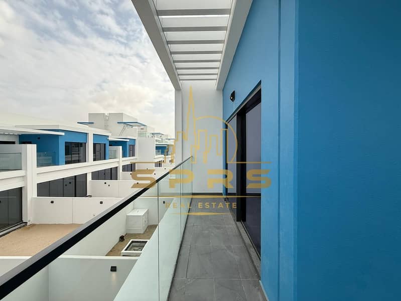 Elegant 5BR + Maid's Room | Lagoon Community | Brand New - Image 20