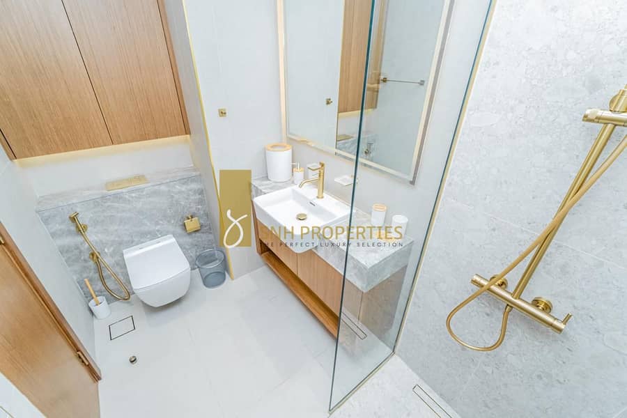 FULLY FURNISHED | BURJ KHALIFA VIEW | LOWEST PRICE | PRIVATE JACUZZI - Image 8