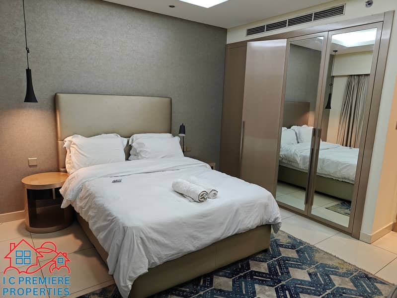 High Floor | Vacant | Impressive Creek View - Image 11