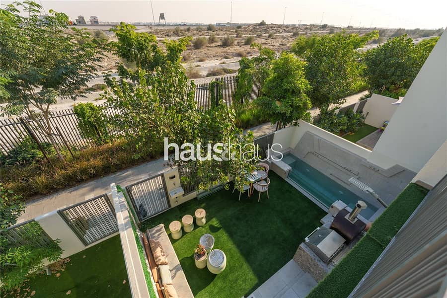 Single Row | 4 Bed | Extended and Upgraded | VOT