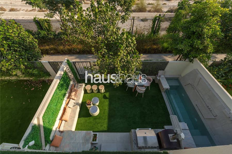 Single Row | 4 Bed | Extended and Upgraded | VOT - Image 7