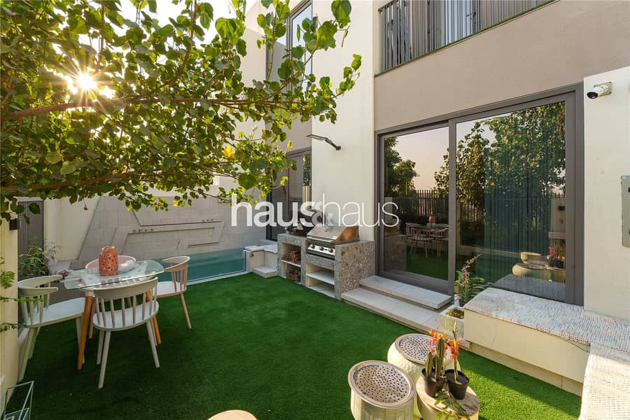 Single Row | 4 Bed | Extended and Upgraded | VOT - Image 19