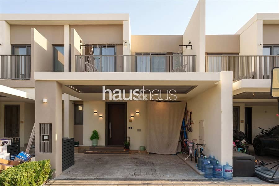 Single Row | 4 Bed | Extended and Upgraded | VOT - Image 22