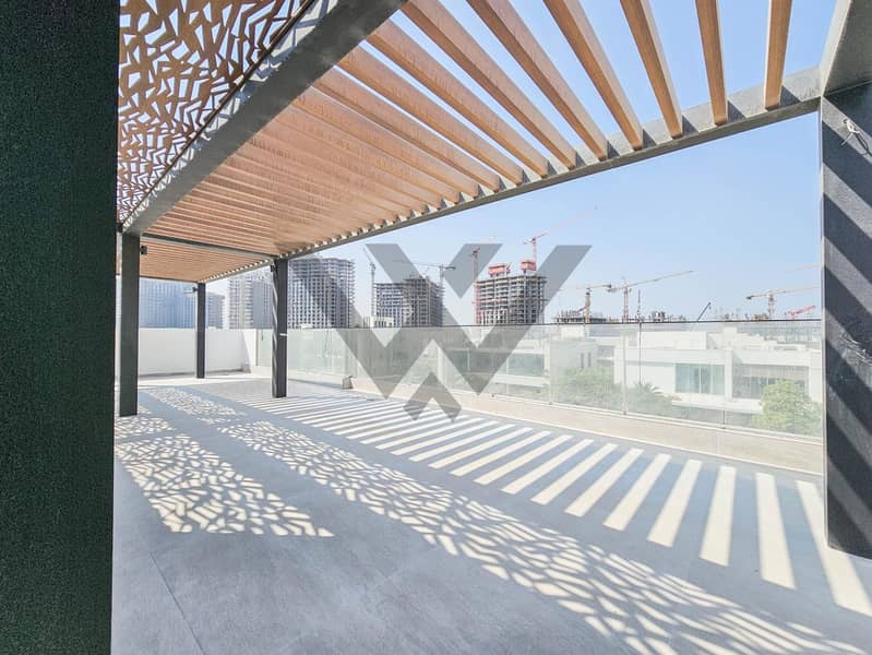 Best Deal|7-BR Custom Built Luxury Park Facing Villa in Parkways - Image 6