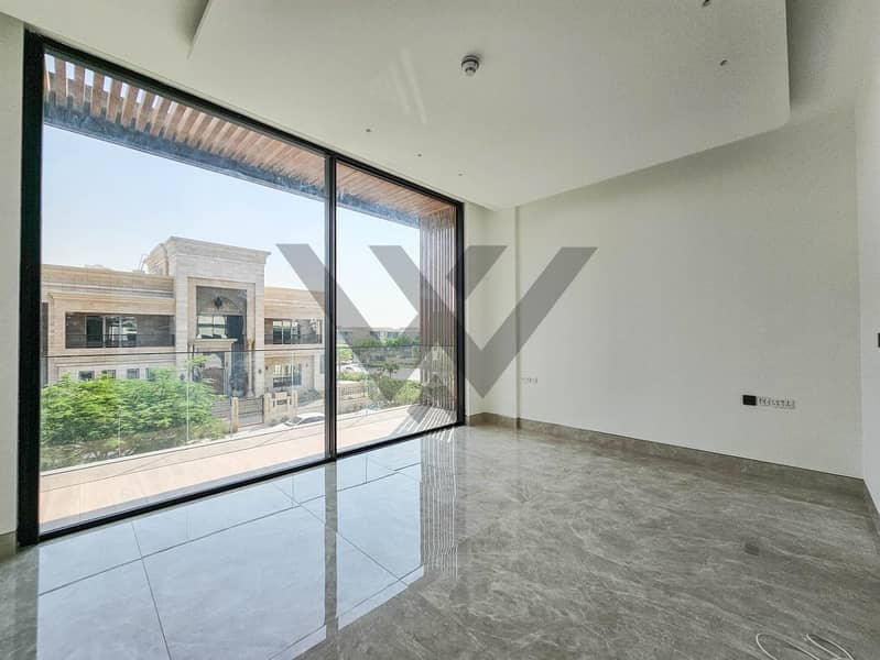 Best Deal|7-BR Custom Built Luxury Park Facing Villa in Parkways - Image 13