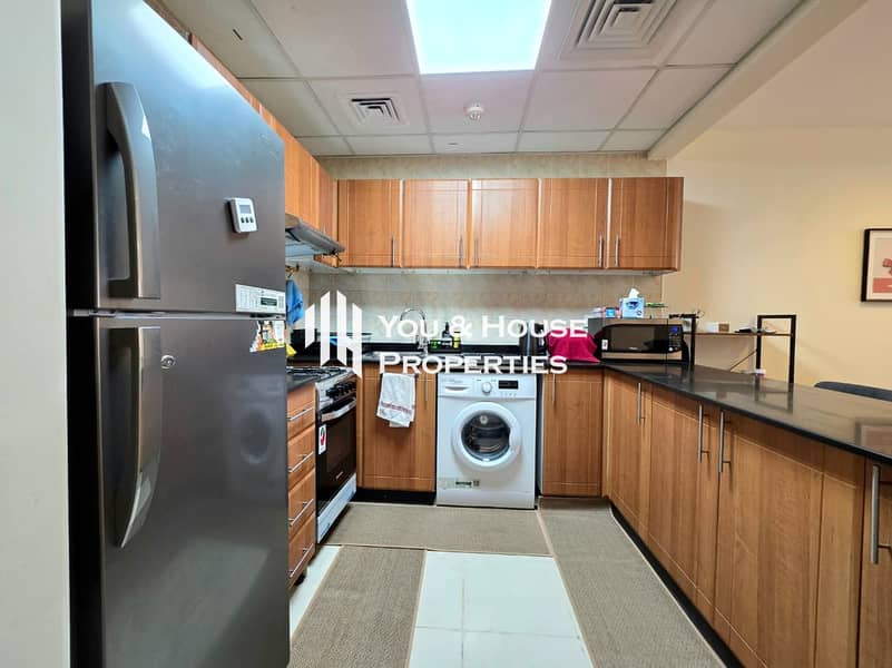 Fully Furnished 1 Bed I Spacious Layout I High ROI Potential