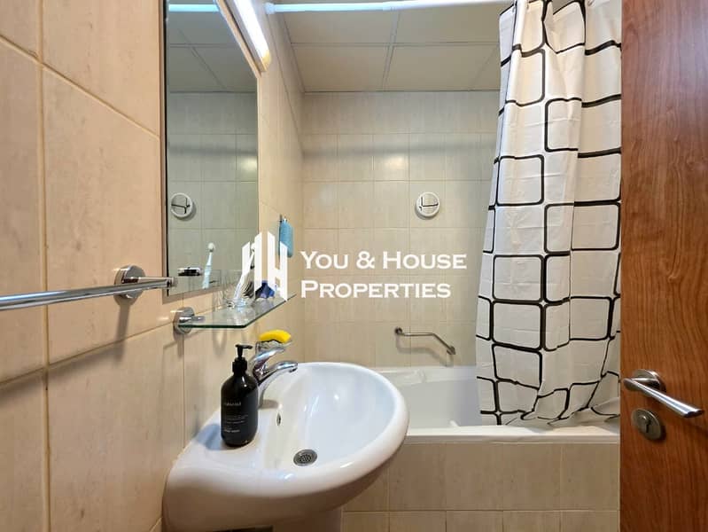 Fully Furnished 1 Bed I Spacious Layout I High ROI Potential - Image 6