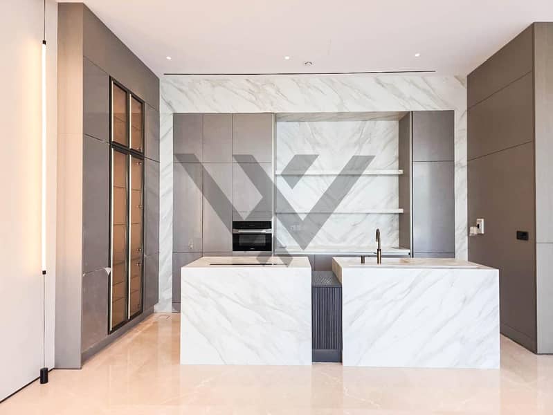 Best Deal|7-BR Custom Built Luxury Park Facing Villa in Parkways - Image 23