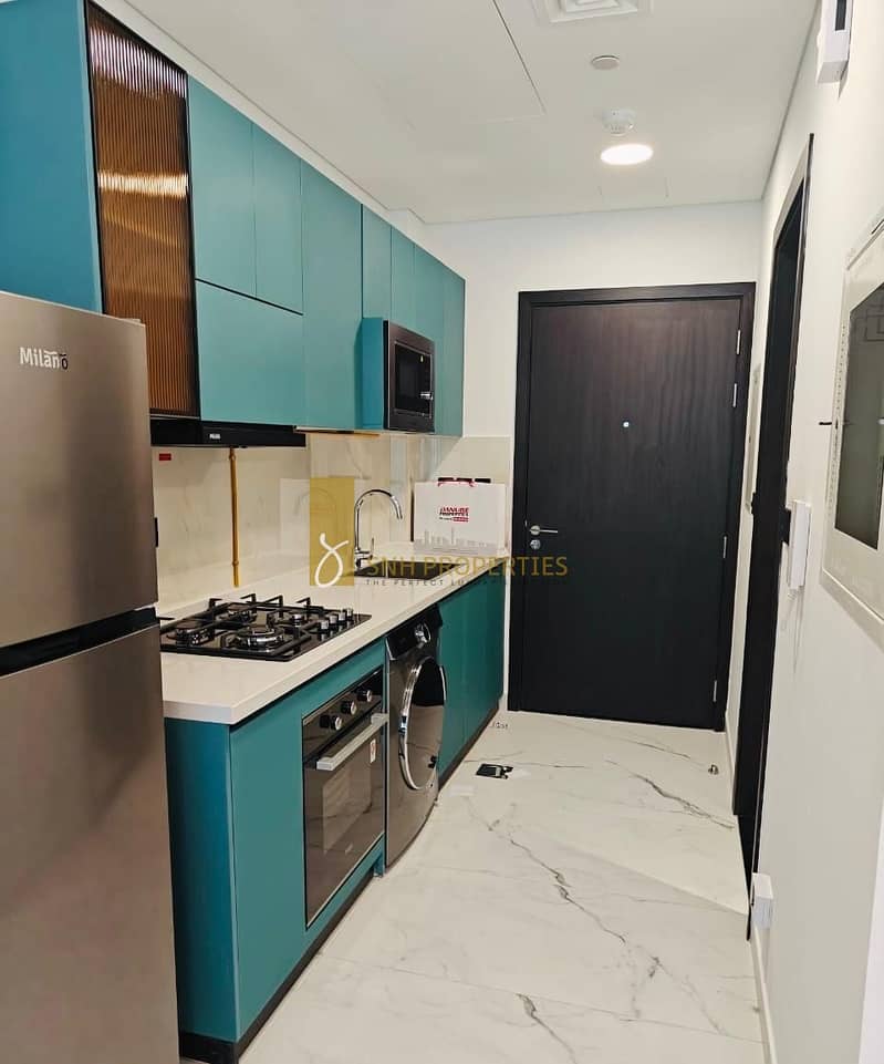 FULLY FURNSHED | BRAND NEW | HIGH FLOOR