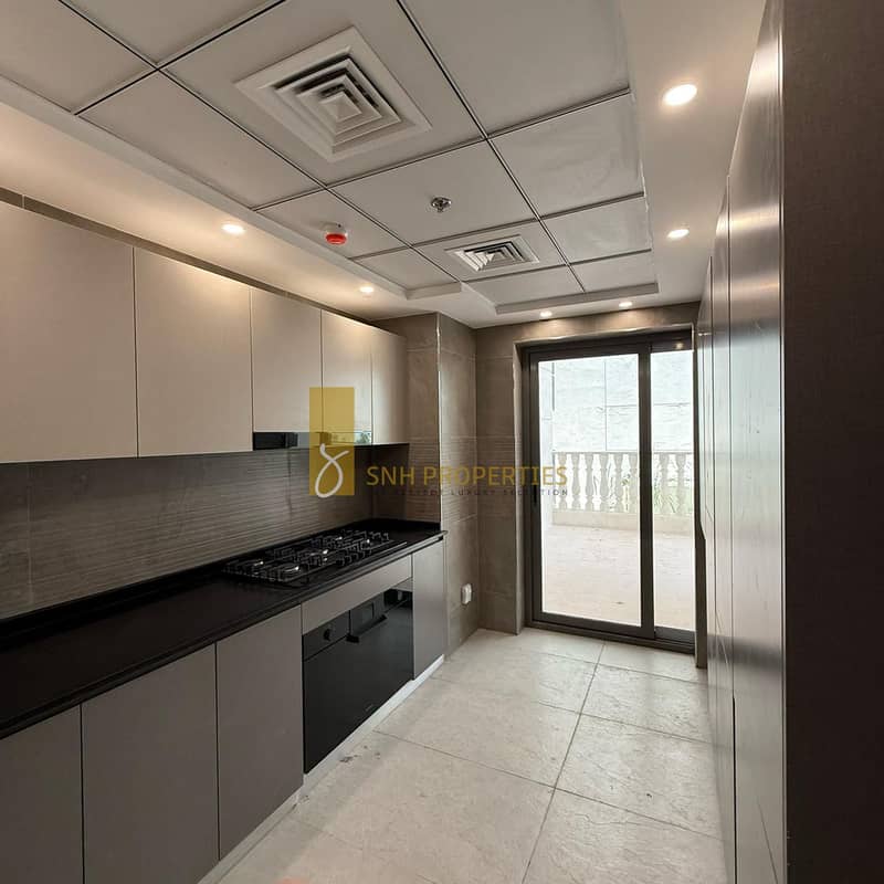 CHILLER FREE | NEAR TO METRO | READY TO MOVE - Image 10