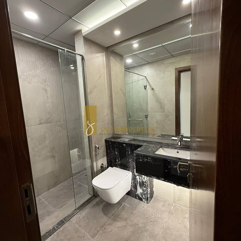 CHILLER FREE | NEAR TO METRO | READY TO MOVE - Image 11