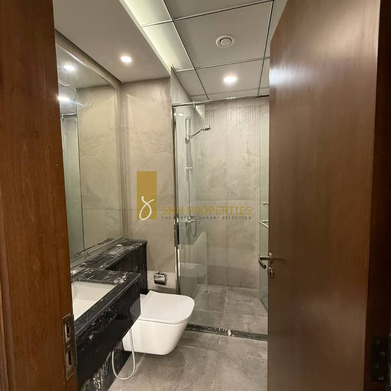 CHILLER FREE | NEAR TO METRO | READY TO MOVE - Image 12