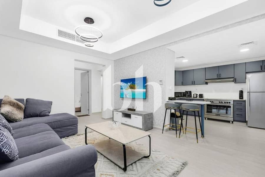 Lake backing | Upgraded | Furnished | Large Plot