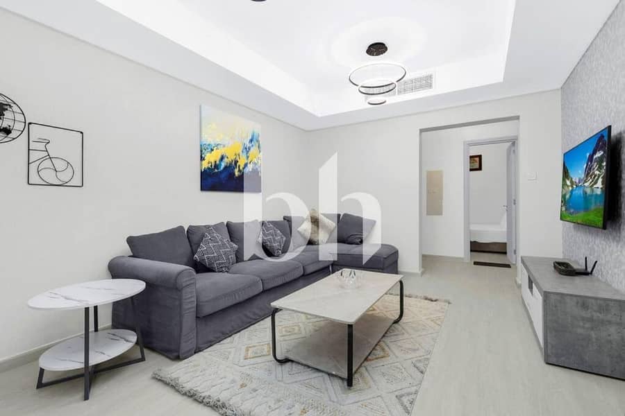 Lake backing | Upgraded | Furnished | Large Plot - Image 6