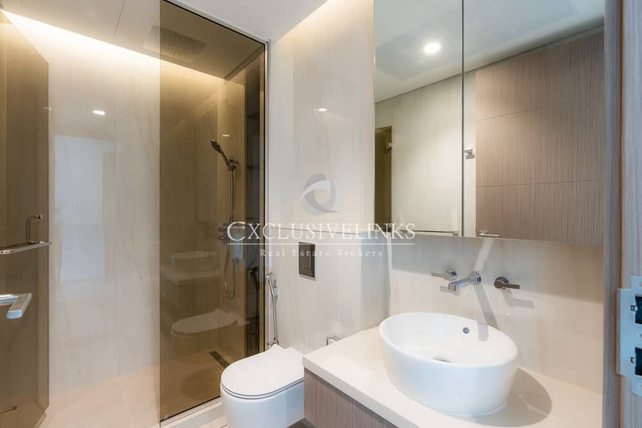 Prime Unit | Brand New | Canal View | Vacant - Image 8