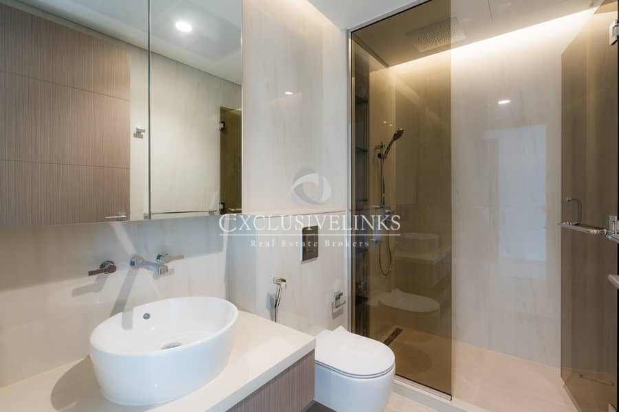 Prime Unit | Brand New | Vacant | Canal View - Image 8