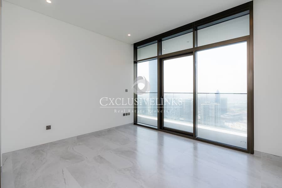 Prime Unit | Brand New | Vacant | Canal View - Image 9