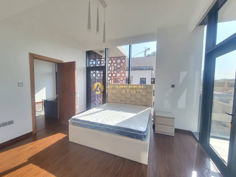 Corner Unit | Bright | Spacious - Image 6