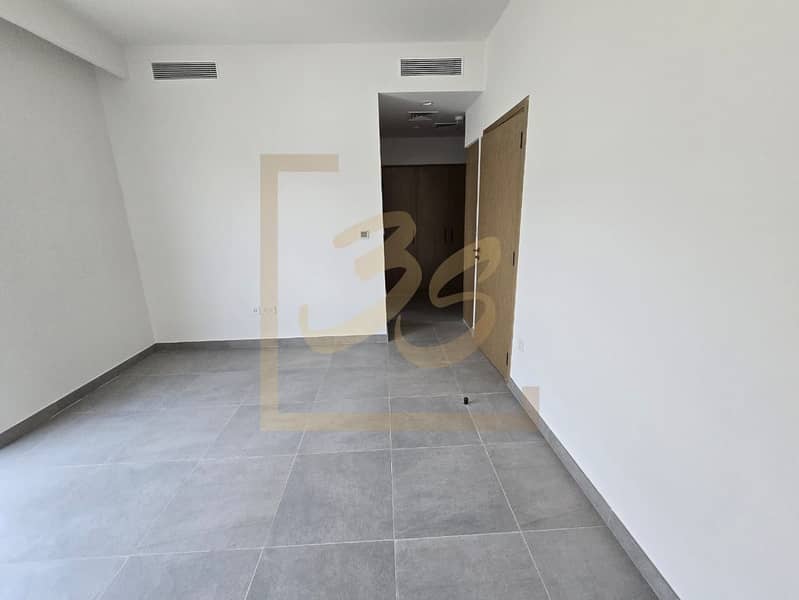 Ready to Move | Big Plot | Lowest Price - Image 10
