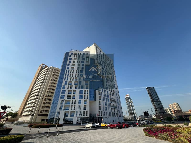 HUGE BALCONY | NEAR BUS STOP | NEAR METRO | POOL | VACANT | READY