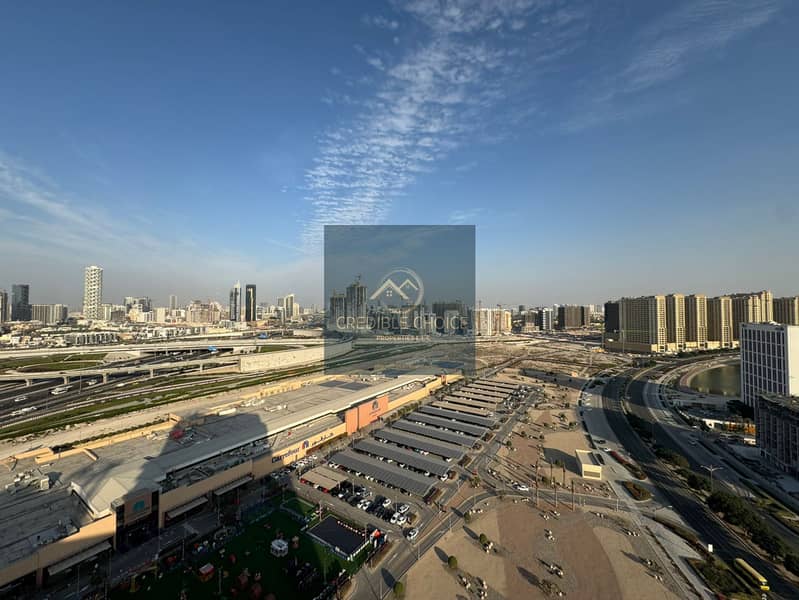 HUGE BALCONY | NEAR BUS STOP | NEAR METRO | POOL | VACANT | READY