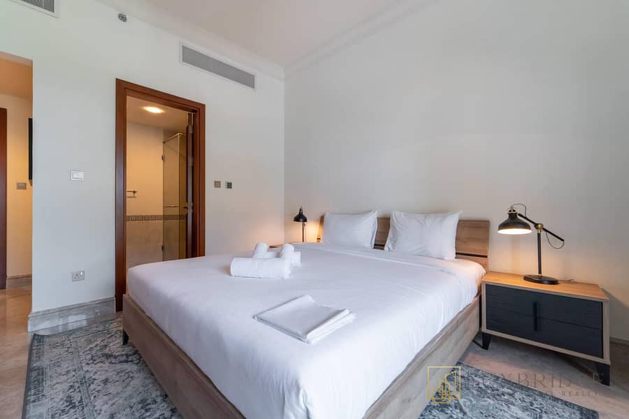 Pool level | Unfurnished | Large terrace - Image 9