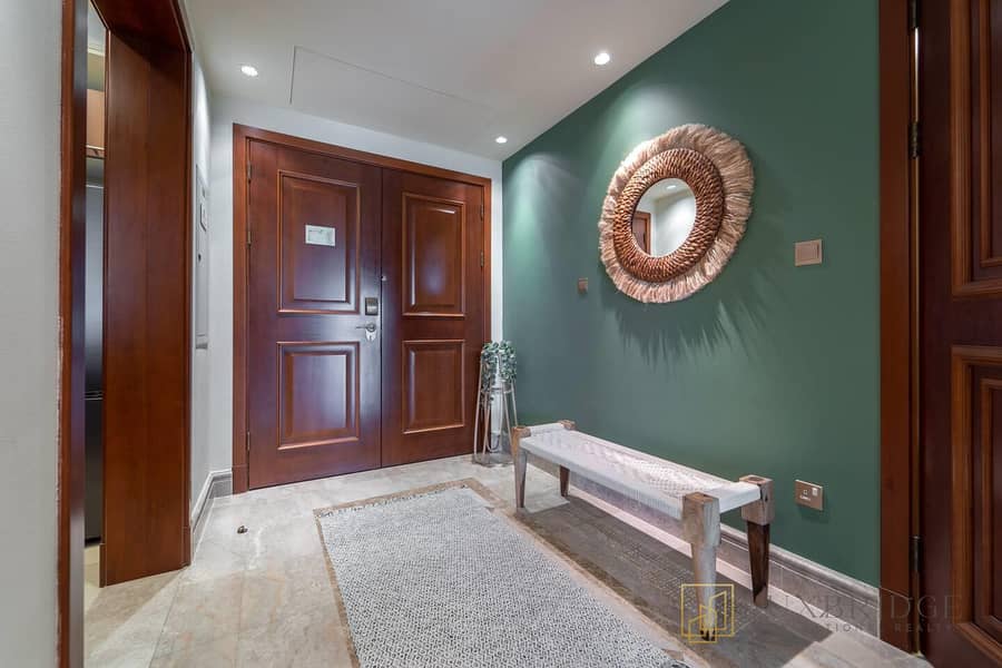 Pool level | Unfurnished | Large terrace - Image 12