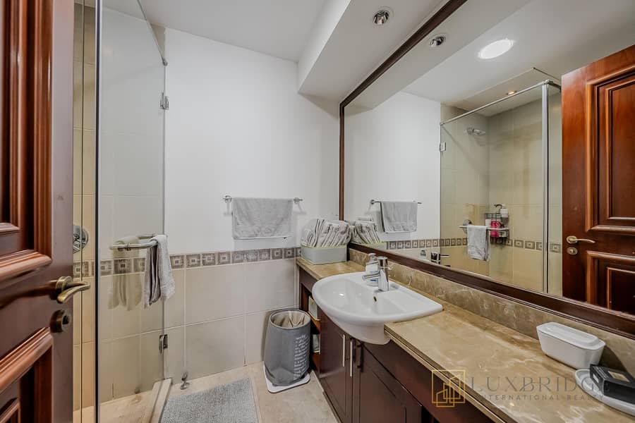 Vacant in February | Unfurnished | Sea View - Image 6