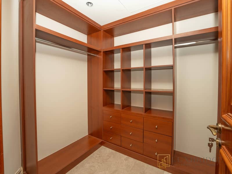 Vacant in February | Unfurnished | Sea View - Image 11