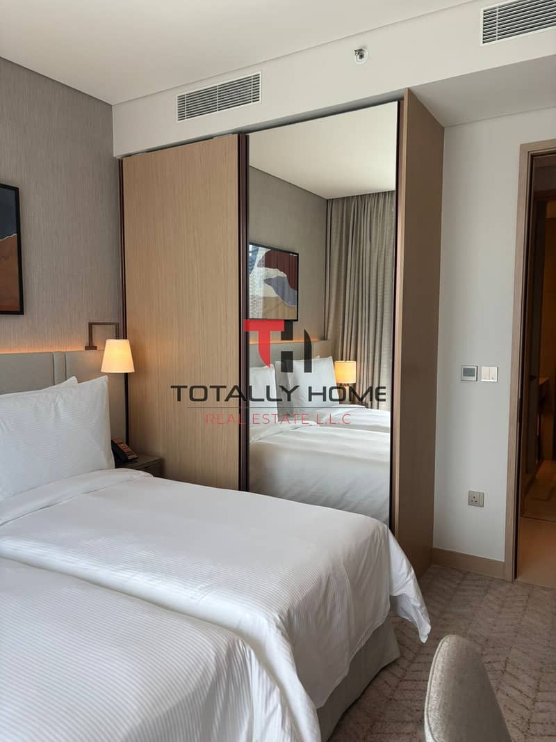 BRAND NEW | LAVISH | BURJ AND FOUNTAIN VIEW l MULTIPLE OPTIONS - Image 10