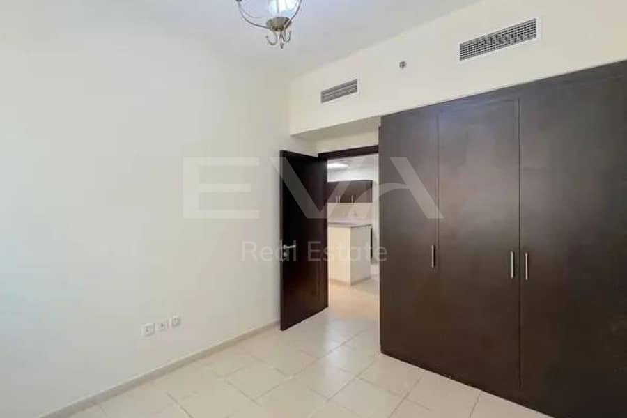 Unfurnished | Community View | Vacant