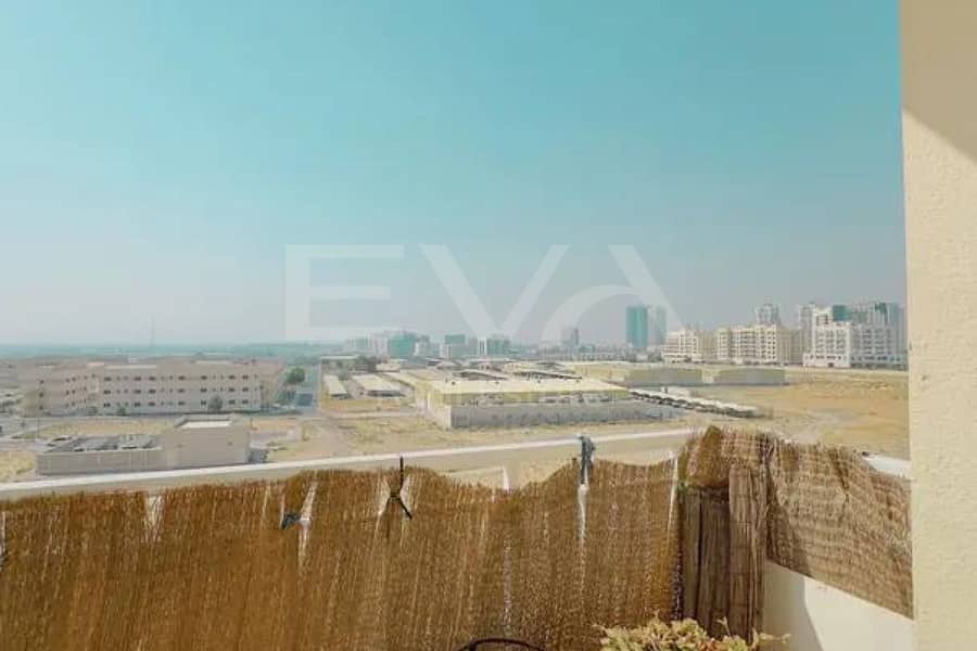 Unfurnished | Community View | Vacant