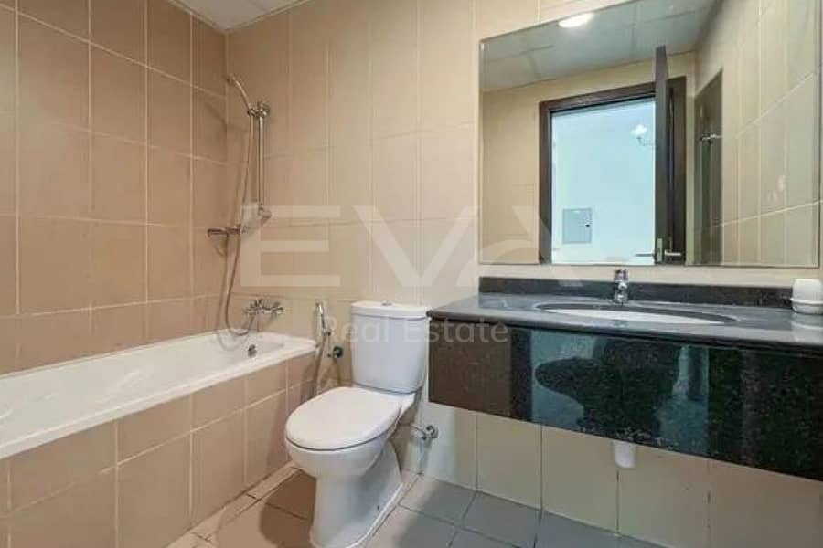 Unfurnished | Community View | Vacant - Image 8