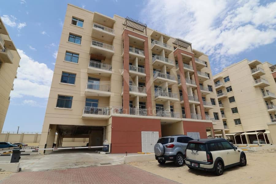 Unfurnished | Community View | Vacant - Image 10