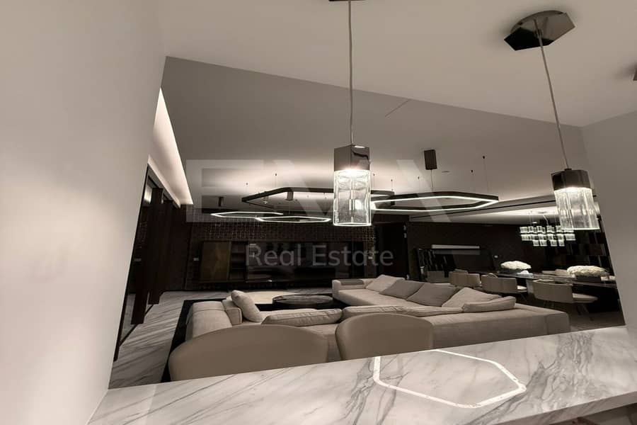 Luxury 2BR Apartment | Palm View | Upgraded - Image 12