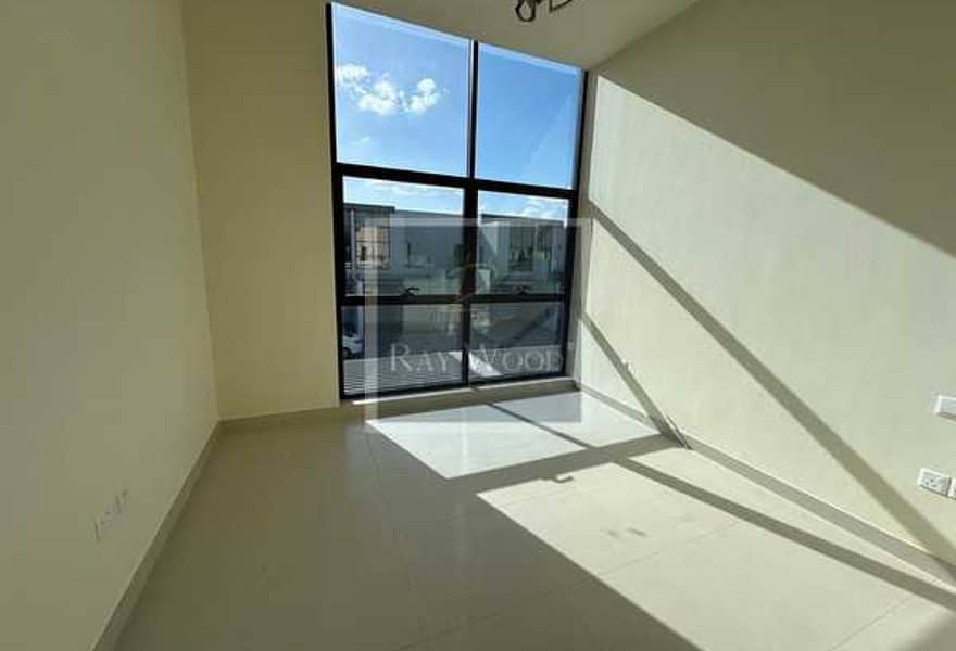 4-Beds For Sale | Spacious lay out | Good Location - Image 17