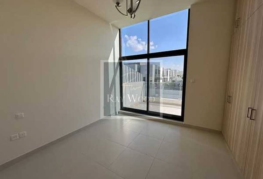 4-Beds For Sale | Spacious lay out | Good Location - Image 27