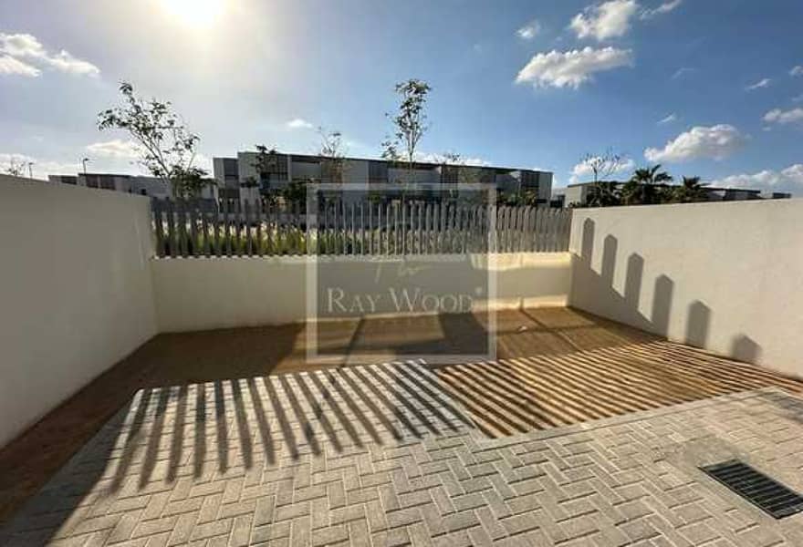 4-Beds For Sale | Spacious lay out | Good Location - Image 34