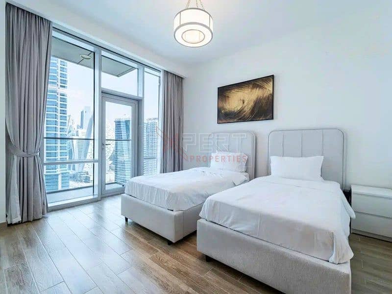 Luxury 3BHK | Fully Furnished | Stunning Views & Modern Design - Image 11