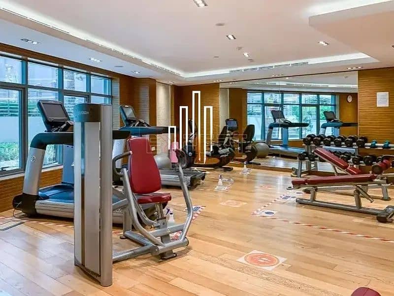 Pool & Park View | Fully Furnished | Stylish 1BHK - Image 9