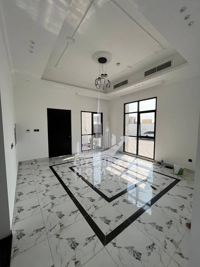 Luxury Modern 3 BR Villa & Garden with maids