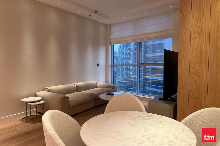 Highend Upgraded | Corner Unit| Landmark View