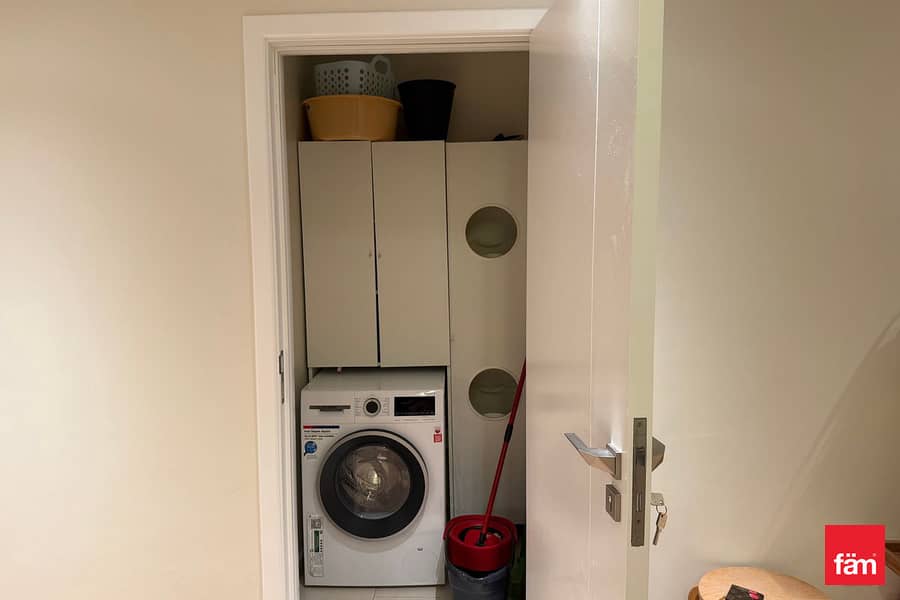 Highend Upgraded | Corner Unit| Landmark View - Image 19