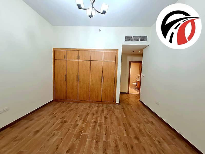 Sepicious Chiller Free 2Bhk Apt with All facilities