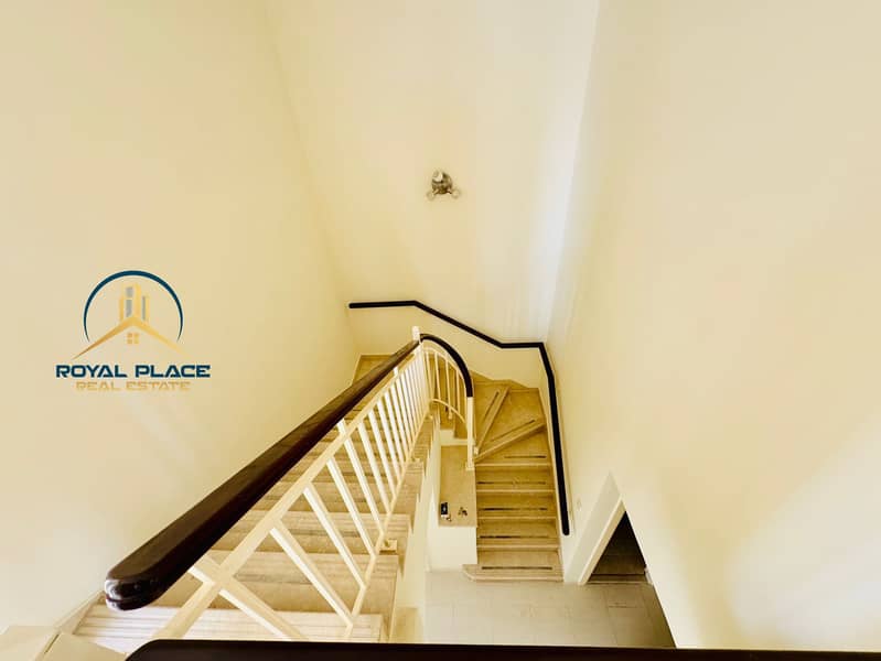 FULL LAKE VIEW | 2E | SPECIOUS LAYOUT |VACANT - Image 10